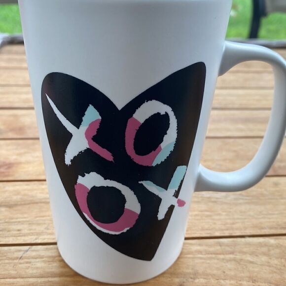 Starbucks XOXO 16 oz Coffee Mug - Picture 2 of 6